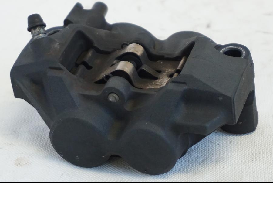 Vänster sida på Bromsok från en Yamaha YZF R6 -2006 motorcykel.