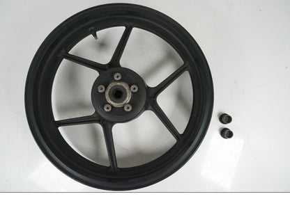 Framsidan på Fälg från en Kawasaki Z 750 -2006 motorcykel.