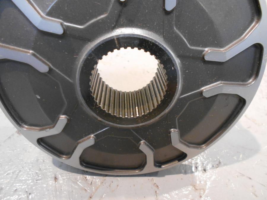 Höger sida på Drevfäste från en Kawasaki Ninja H2 -2018 motorcykel.