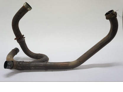 Framsidan på Grenrör från en Honda VTR 1000 F -2005 motorcykel.