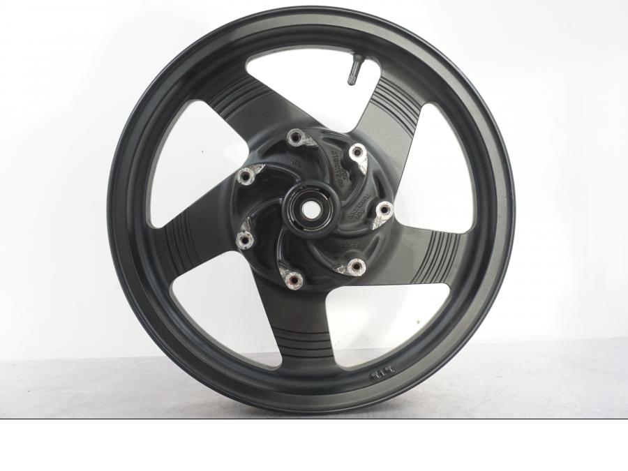 Extrabild1 på Fälg från en Kawasaki VN 1500 -1996 motorcykel.