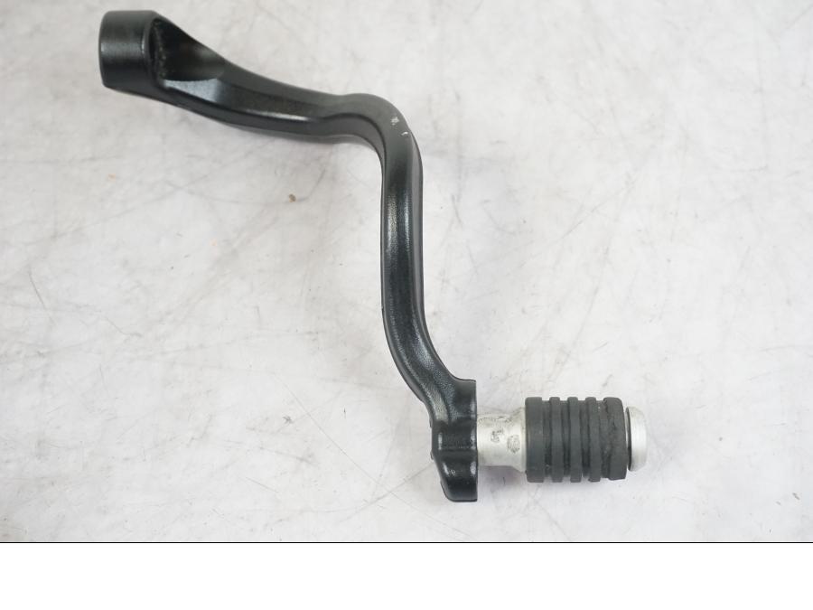 Framsidan på Växelpedal från en KTM 1290 Super Adventure S -2022 motorcykel.