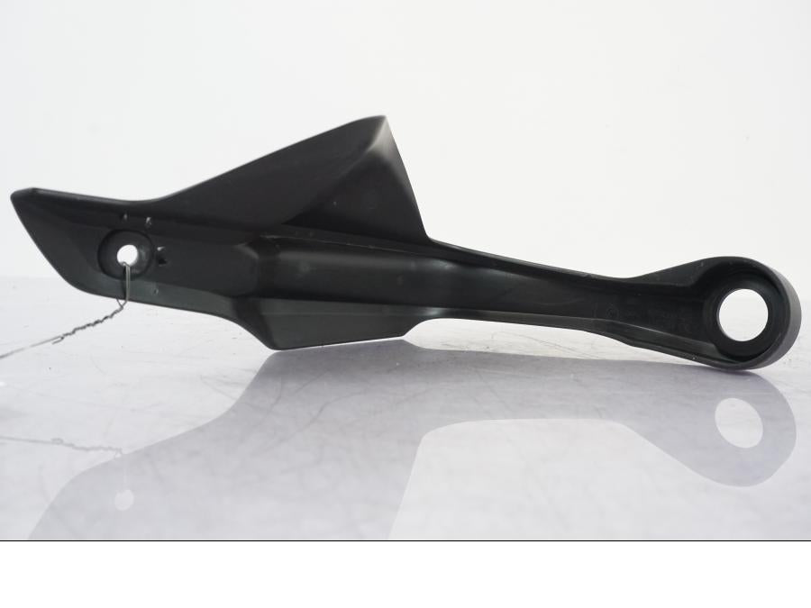 Extrabild1 på Handskydd från en BMW R 1250 GSA -2024 motorcykel.