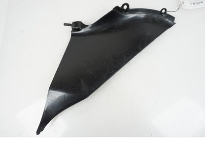 Framsidan på Sidkåpa från en Suzuki GSX-R 750 -2009 motorcykel.