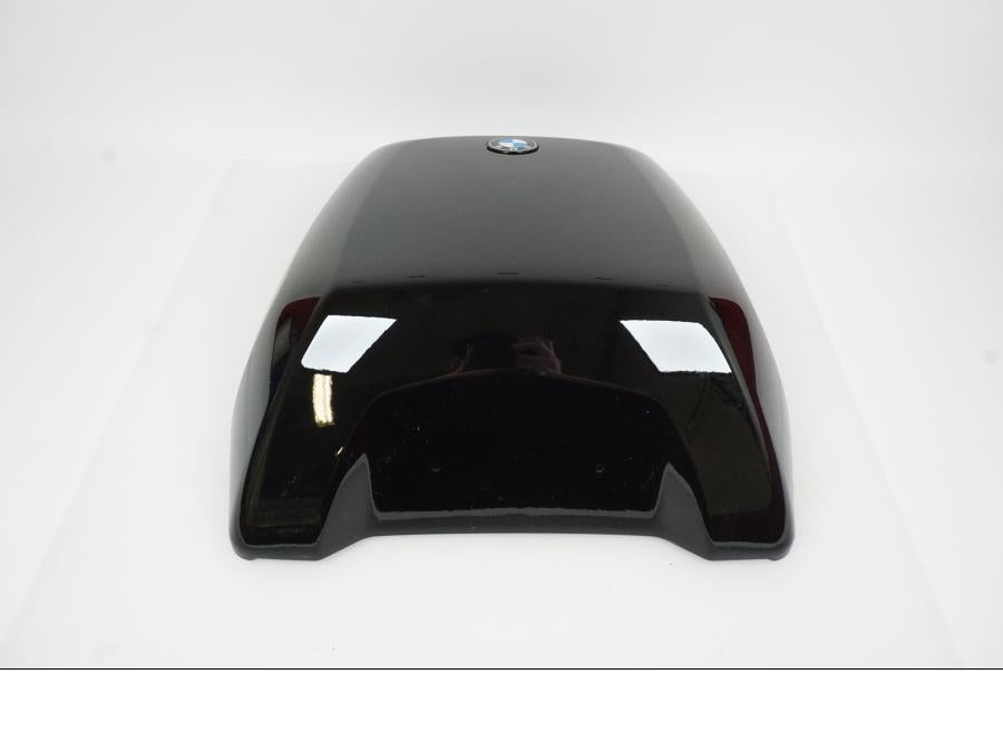 Baksidan på Topboxlock från en BMW S 1000 XR -2014 motorcykel.