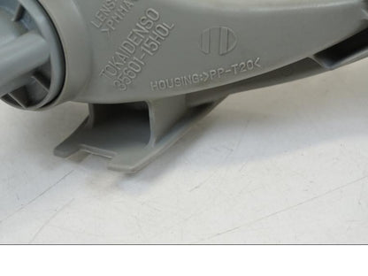 Snett uppifrån på Blinkers från en Suzuki GSX 1300 R -2017 motorcykel.