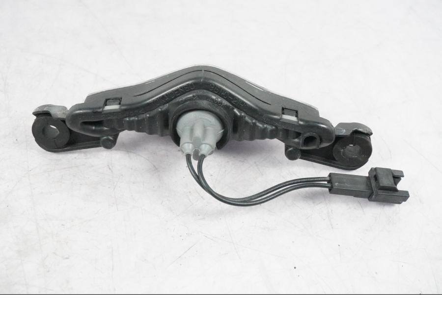 Baksidan på Positionsljus från en Suzuki GSX-R 1000 -2008 motorcykel.