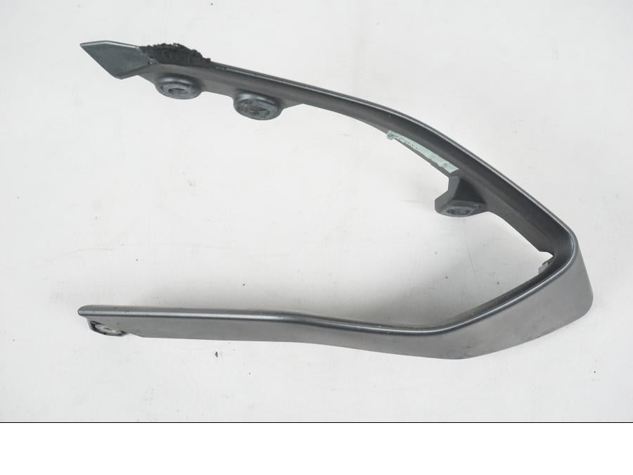 Framsidan på Bakvinge från en MV Agusta Dragster -2014 motorcykel.