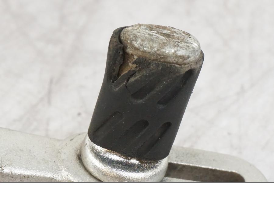 Vänster sida på Växelpedal från en Buell 1125 R -2008 motorcykel.