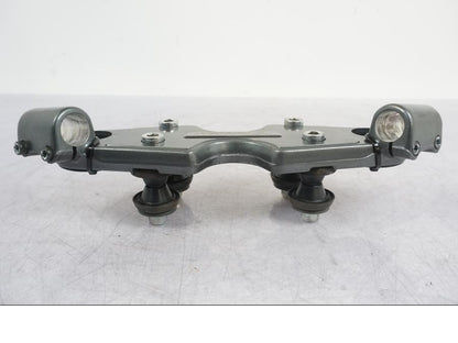 Snett nerifrån på Styrfäste från en Suzuki GSX 1300 RX -1999 motorcykel.