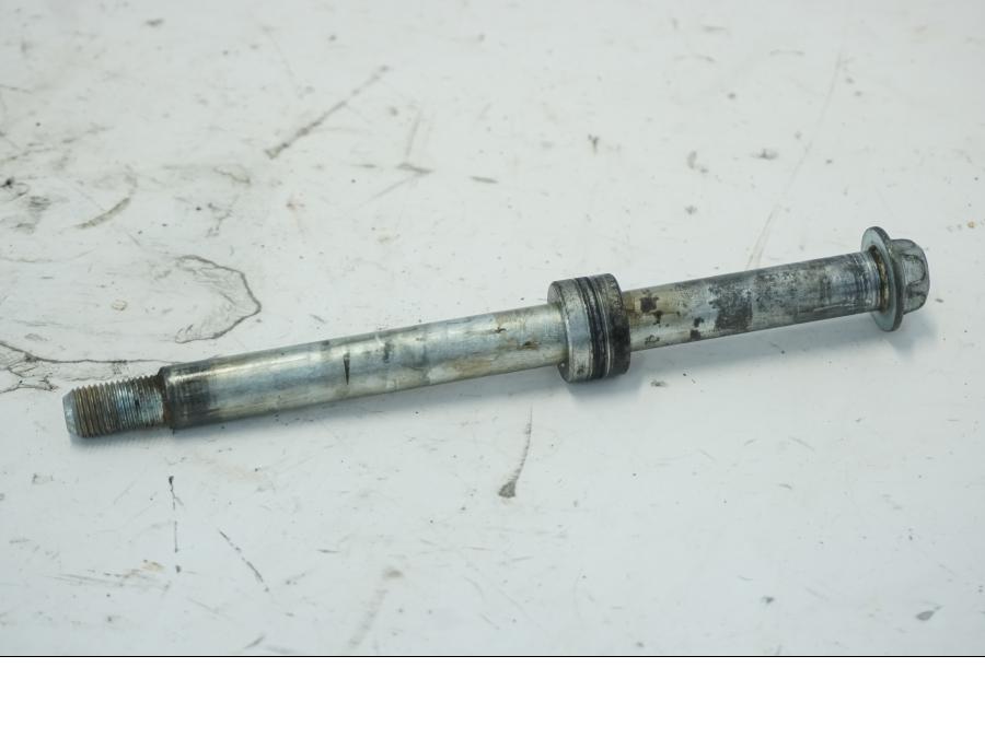 Framsidan på Axel från en Yamaha XV 535 -1995 motorcykel.