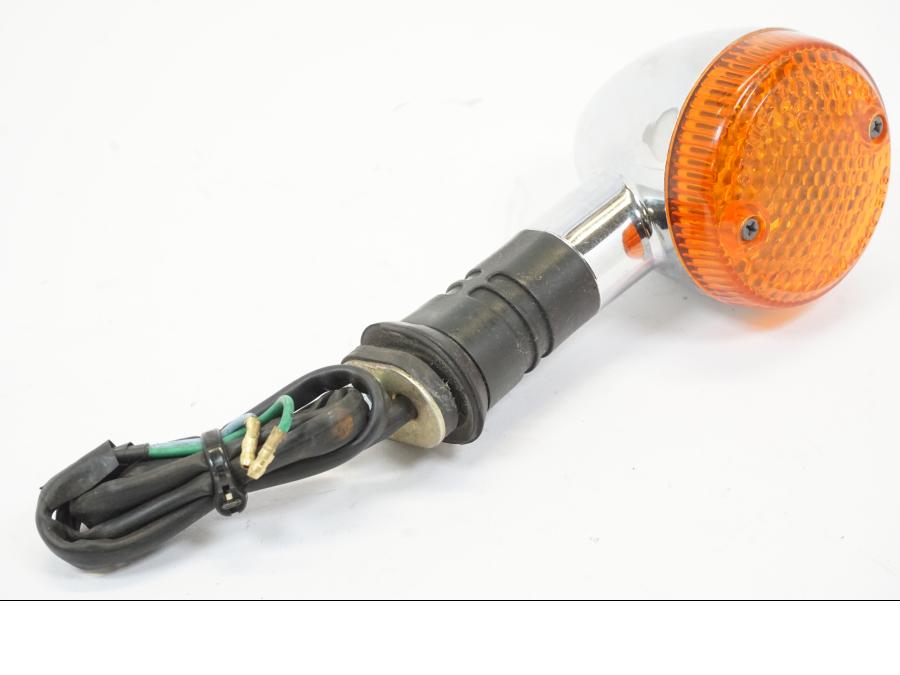 Framsidan på Blinkers från en Honda VT 1100 C -1997 motorcykel.