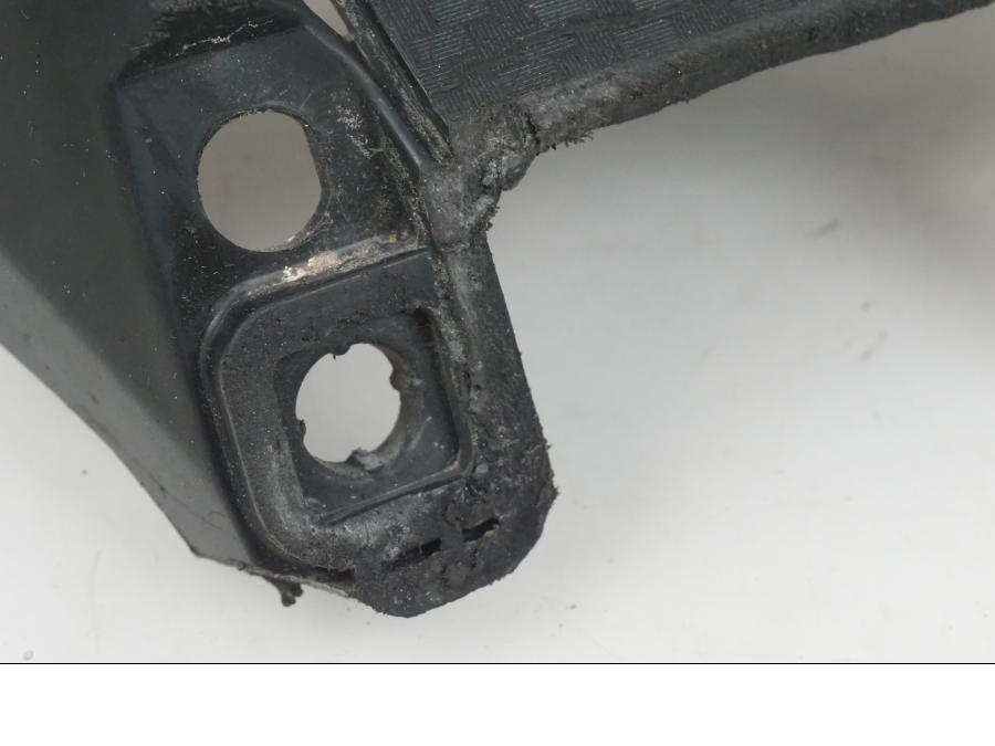 Baksidan på Skylthållare från en Suzuki GSX-R 750 -2009 motorcykel.