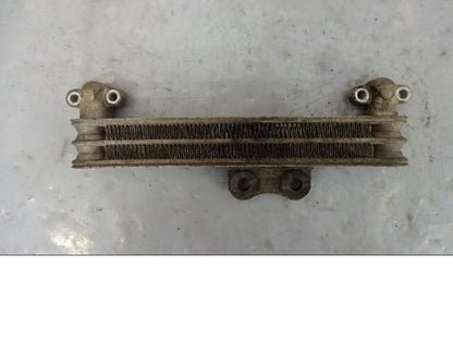 Baksidan på Oljekyl från en Honda VTR 1000 F -1997 motorcykel.