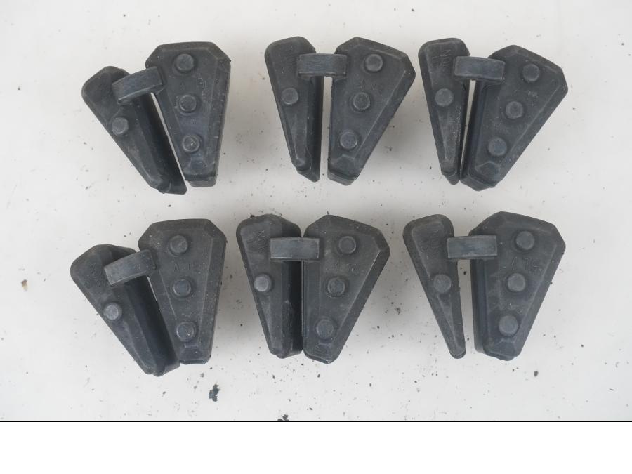 Framsidan på Ryckutjämnare från en Yamaha XJR 1300 -2005 motorcykel.