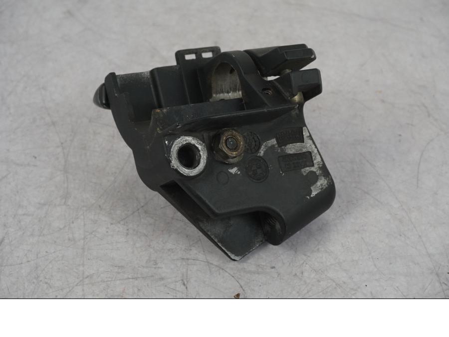 Vänster sida på Kopplingsklo från en BMW R 1100 GS -1998 motorcykel.