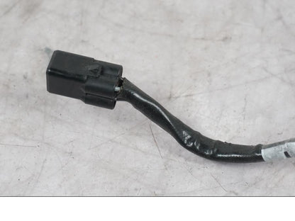 Snett uppifrån på Lambdasond från en Ducati Multistrada V4 -2024 motorcykel.