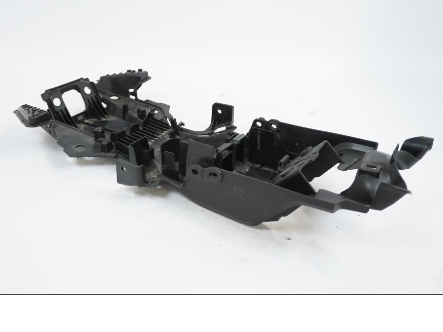 Extrabild1 på Undertail från en Honda CB 650 R -2019 motorcykel.