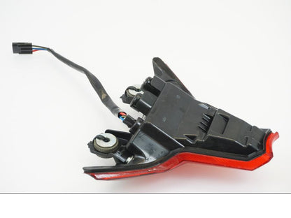 Snett nerifrån på Baklampa från en Kawasaki Z 1000 -2014 motorcykel.