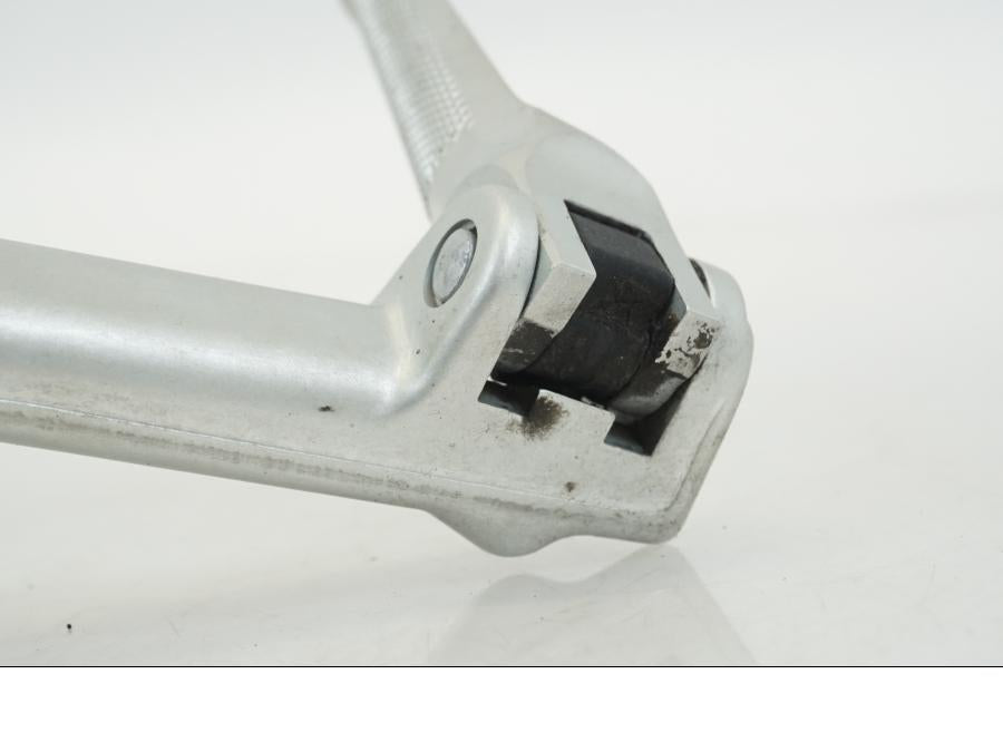 Extrabild1 på Fotpinne från en Ducati Streetfighter V4 -2020 motorcykel.