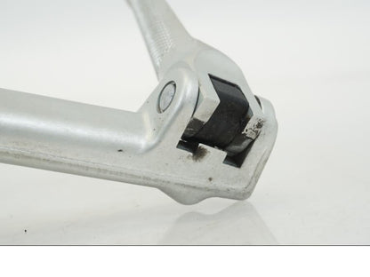 Extrabild1 på Fotpinne från en Ducati Streetfighter V4 -2020 motorcykel.