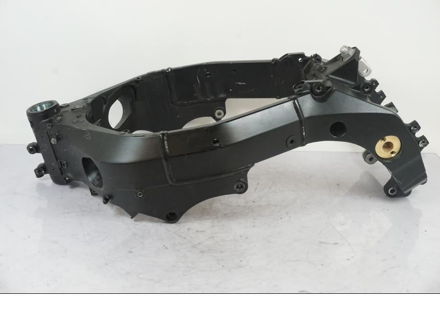 Baksidan på Ram från en Suzuki GSX-R 1000 -2005 motorcykel.