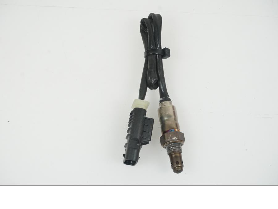 Framsidan på Lambdasond från en BMW R 1250 GS -2023 motorcykel.