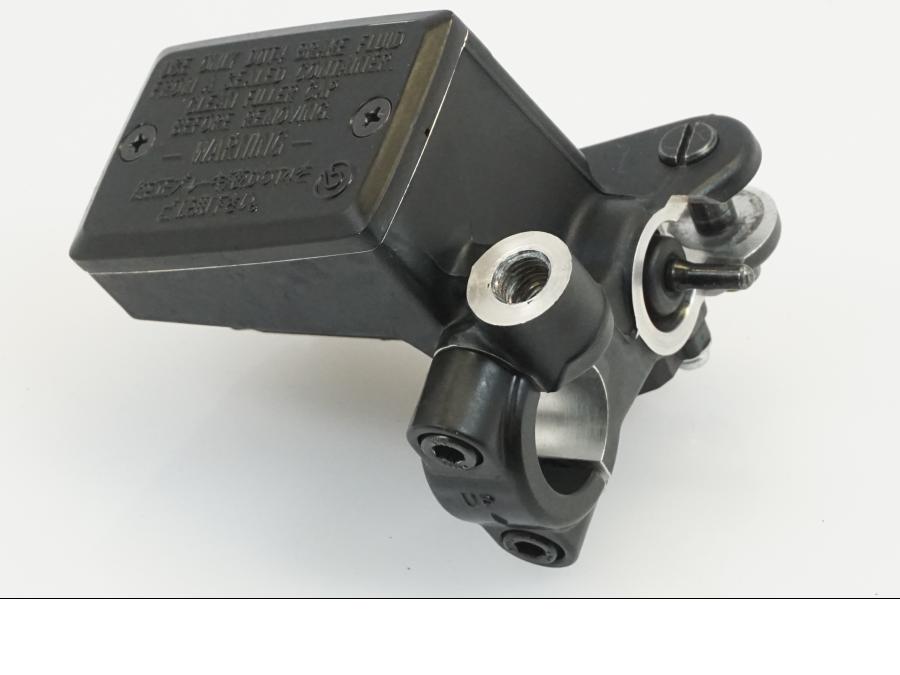 Framsidan på Bromshuvudcylinder från en Yamaha MT-07 -2019 motorcykel.