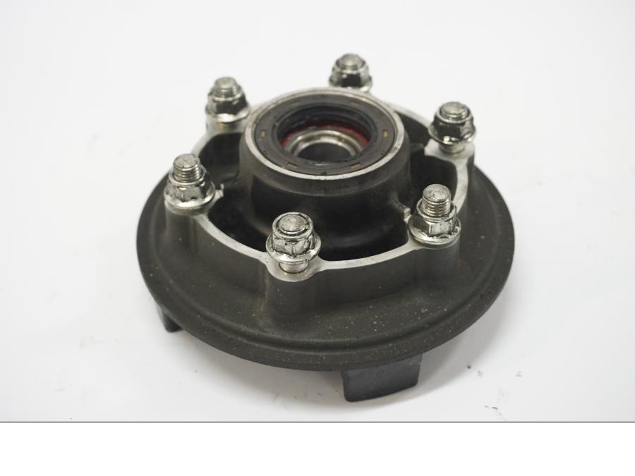 Framsidan på Drevfäste från en Kawasaki Z 900 -2019 motorcykel.