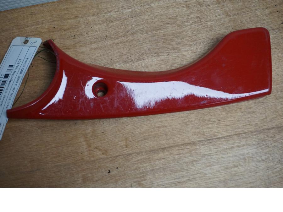Framsidan på Toppkåpsinsida från en Honda CBR 1000 F -1987 motorcykel.