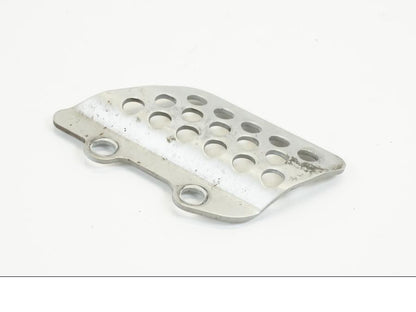 Baksidan på Fotpinnehälskydd från en Kawasaki ZX-12R -2000 motorcykel.