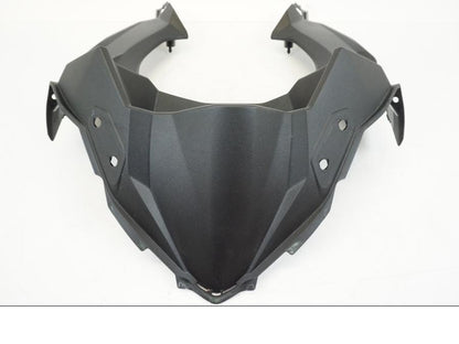 Snett uppifrån på Instrumentkåpa från en Kawasaki NINJA 400 -2020 motorcykel.