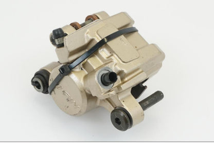 Framsidan på Bromsok från en Honda XRV 750 -2003 motorcykel.