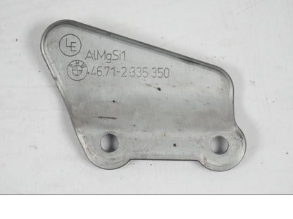 Vänster sida på Bromshuvudcylinderskydd från en BMW F 650 CS -2002 motorcykel.