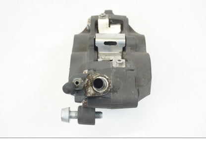 Vänster sida på Bromsok från en BMW K 1200 LT -2004 motorcykel.