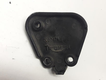 Baksidan på Fotpinnefäste från en Triumph Tiger -1999 motorcykel.