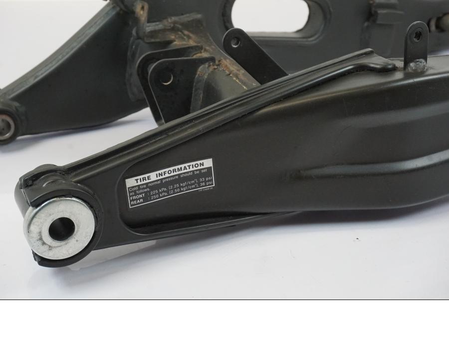 Baksidan på Sving från en Yamaha MT-07 -2016 motorcykel.