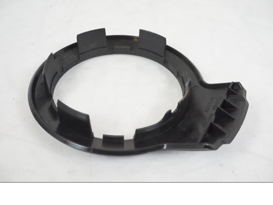 Höger sida på Bensintankskåpa från en KTM 390 Adventure -2021 motorcykel.