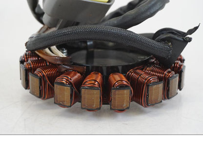 Snett uppifrån på Generator från en Ducati Streetfighter V4 -2020 motorcykel.