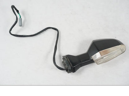 Framsidan på Blinkers från en Kawasaki ER-6N ABS -2010 motorcykel.