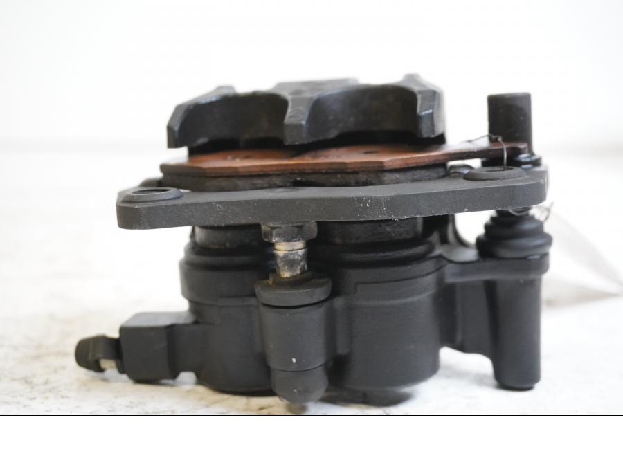 Höger sida på Bromsok från en Triumph Bonneville -2012 motorcykel.