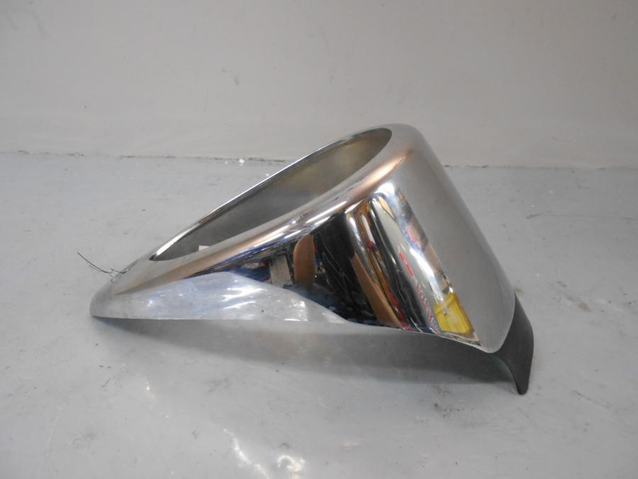 Höger sida på Instrumentkonsoll från en Kawasaki VN 1500 Classic Tourer -2002 motorcykel.