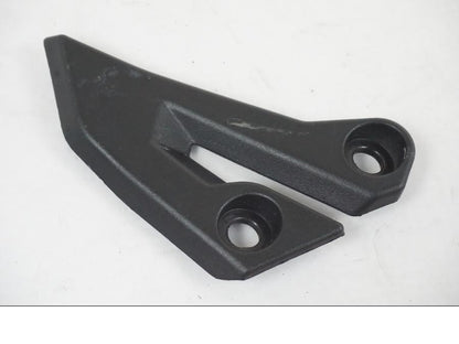 Framsidan på Hälskydd från en KTM 390 Adventure -2021 motorcykel.