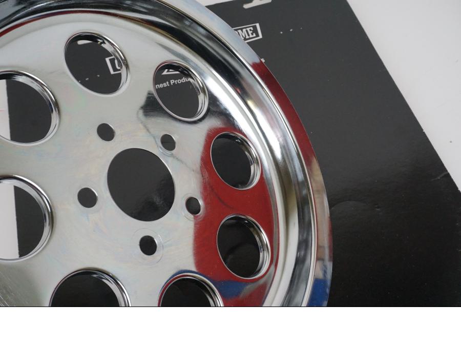 Snett uppifrån på Remhjulsdekor från en H-D Harley diverse -2024 motorcykel.