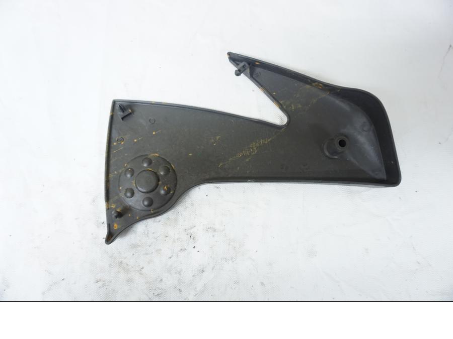 Baksidan på Ramplast från en Kawasaki ER-6N -2006 motorcykel.