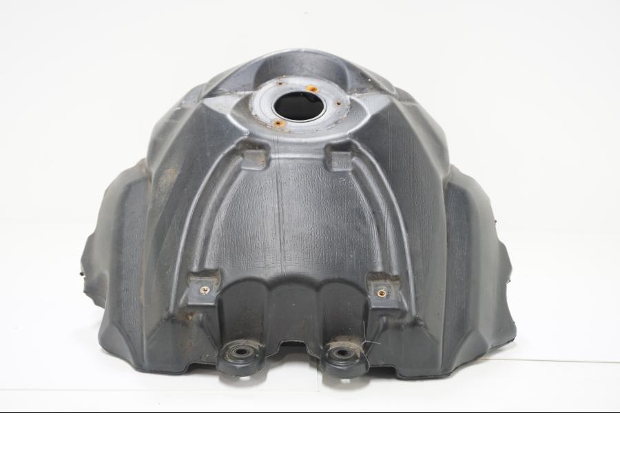 Höger sida på Bensintank från en Aprilia SL 750 Shiver -2008 motorcykel.