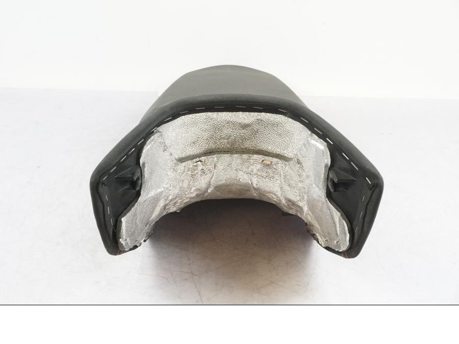 Extrabild1 på Sadel från en KTM 1290 Super Adventure R -2018 motorcykel.