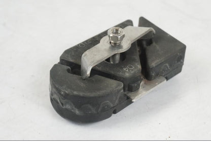 Baksidan på Fotpinnegummi från en Husqvarna 701 SUPERMOTO ABS -2016 motorcykel.