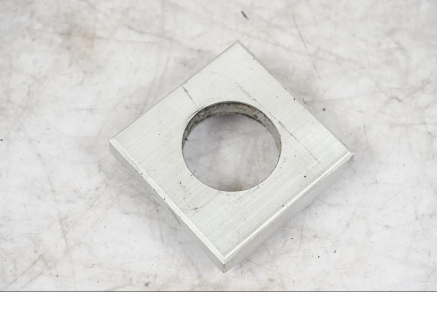 Snett uppifrån på Styrplatta från en Kawasaki ZX-6R -2006 motorcykel.