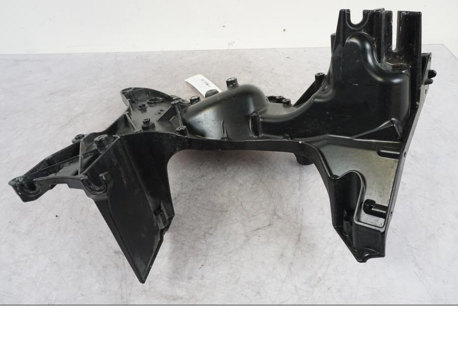 Extrabild4 på Toppkåpstag från en BMW K 1600 GTL -2015 motorcykel.